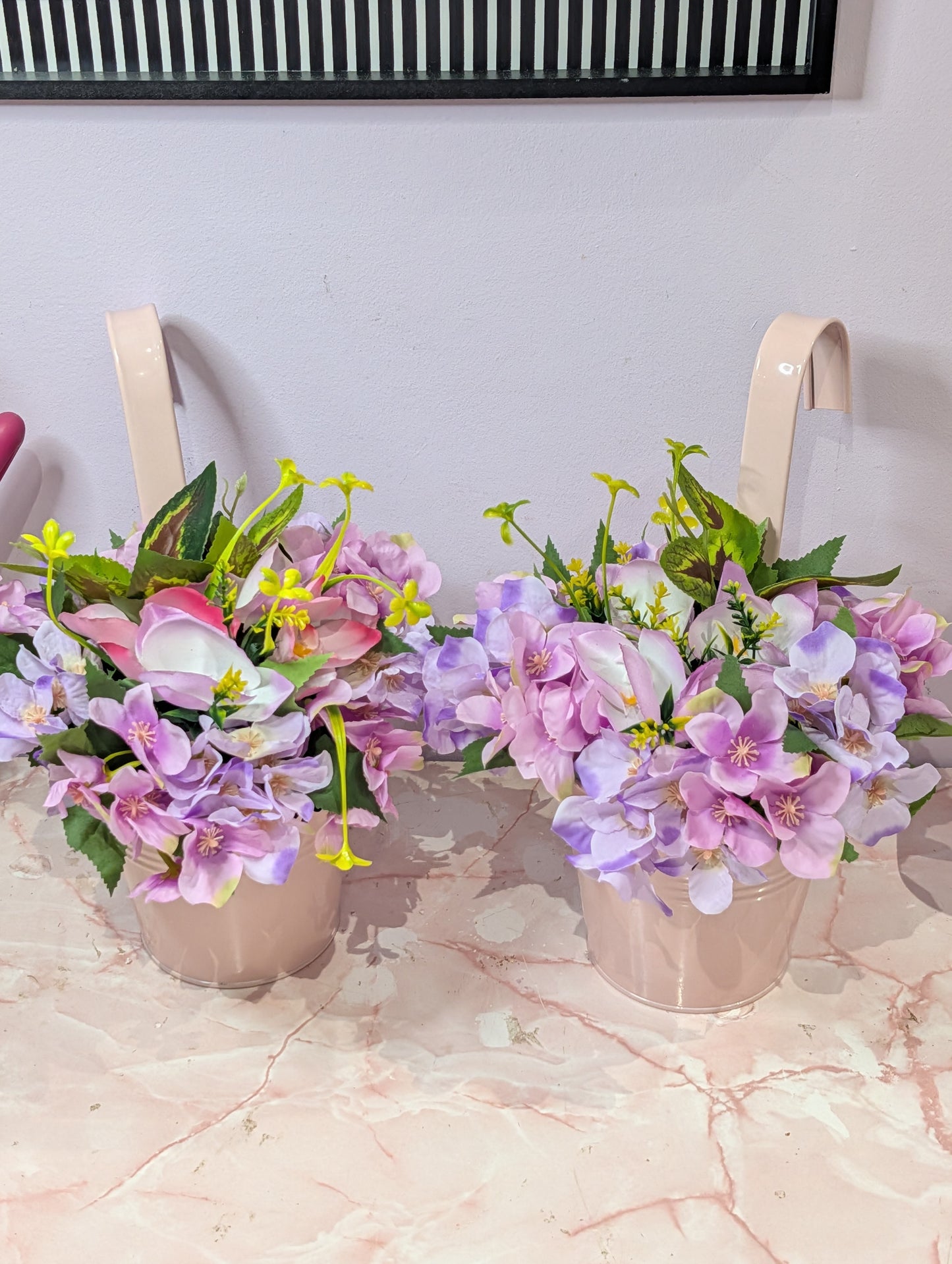 Artificial floral fence pot
