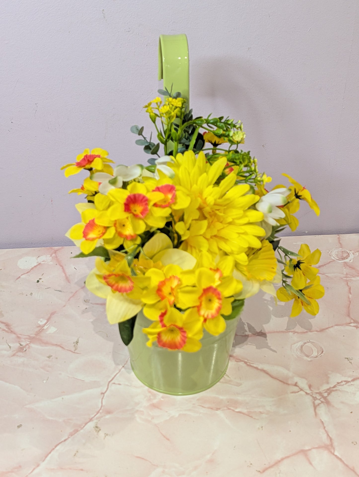 Artificial floral fence pot