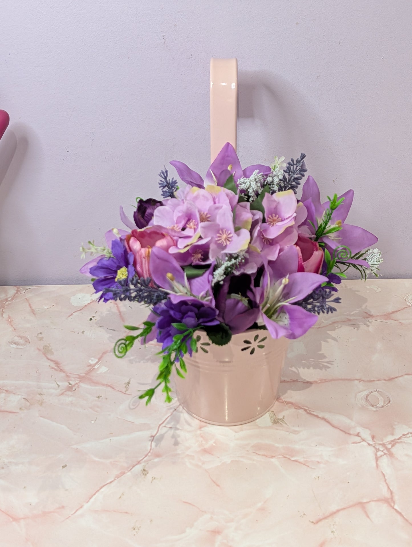 Artificial floral fence pot