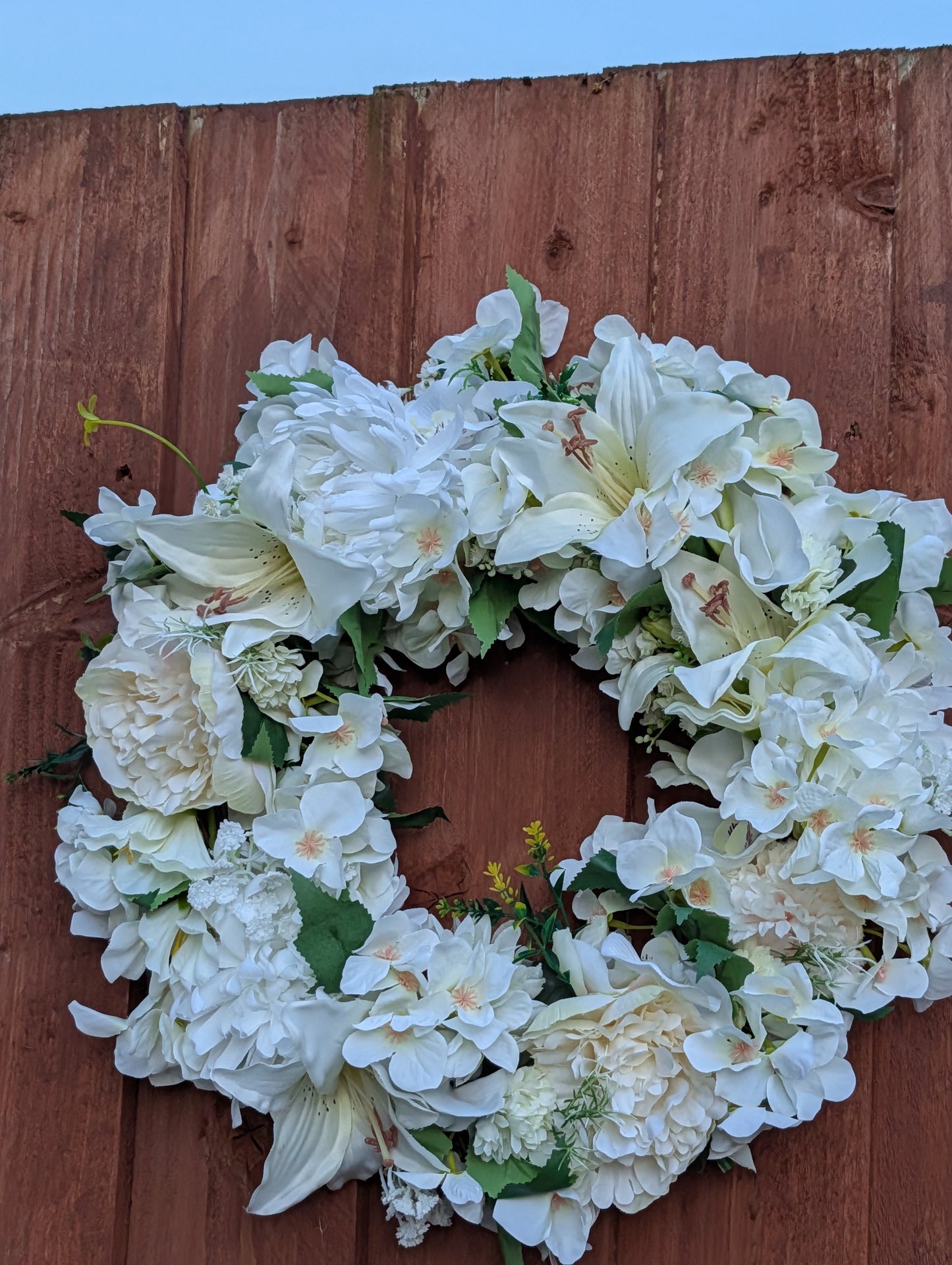Boho artificial white floral wreath