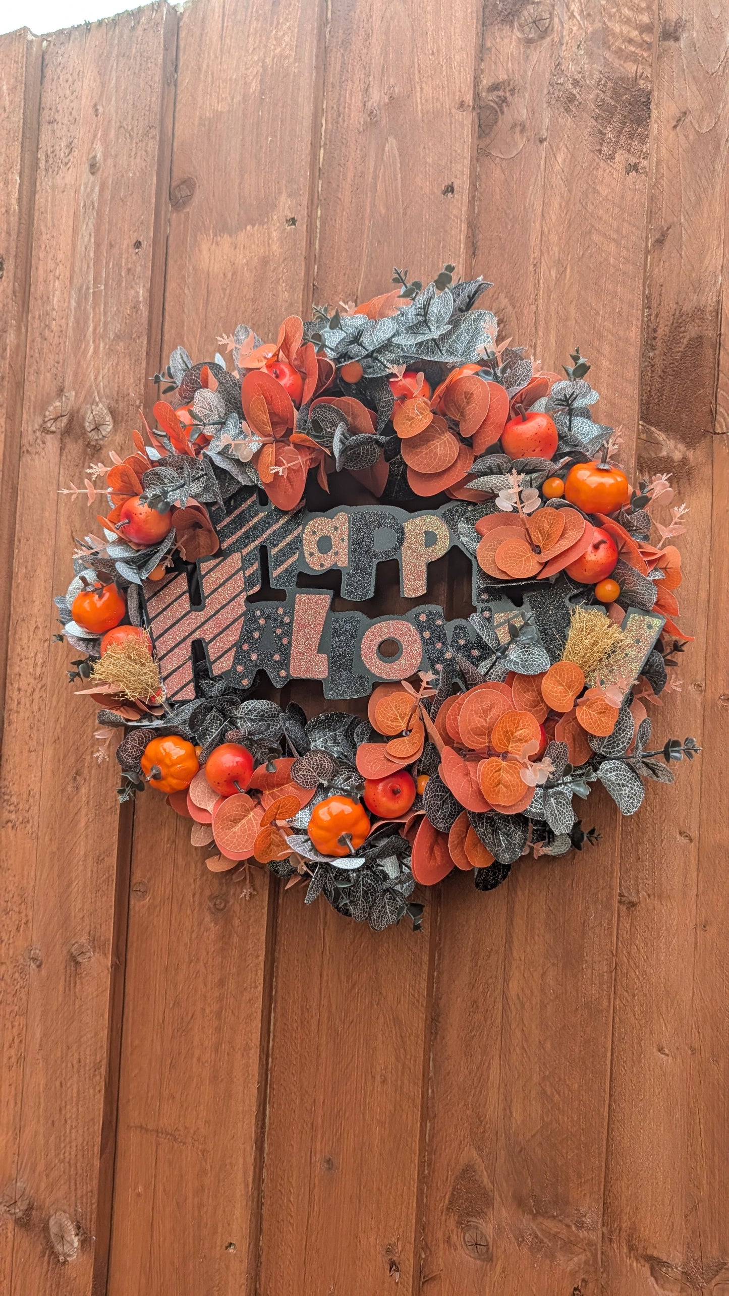 Happy Hauntings Halloween Wreath