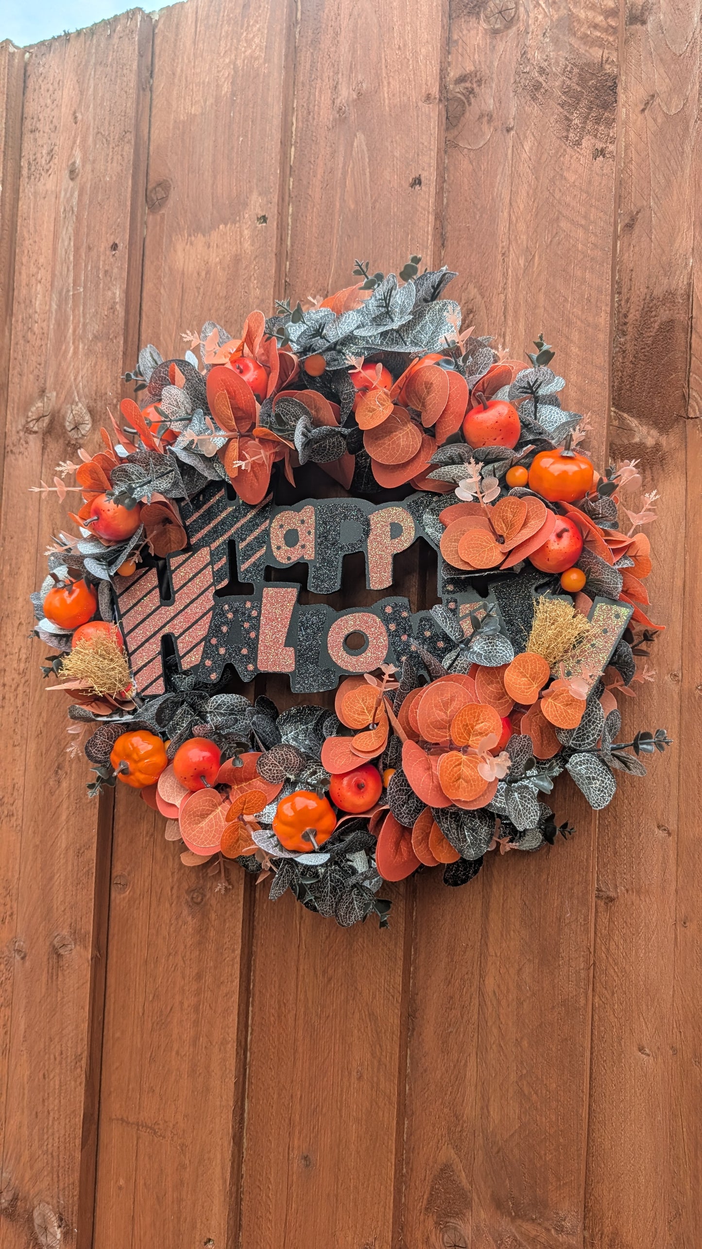 Happy Hauntings Halloween Wreath