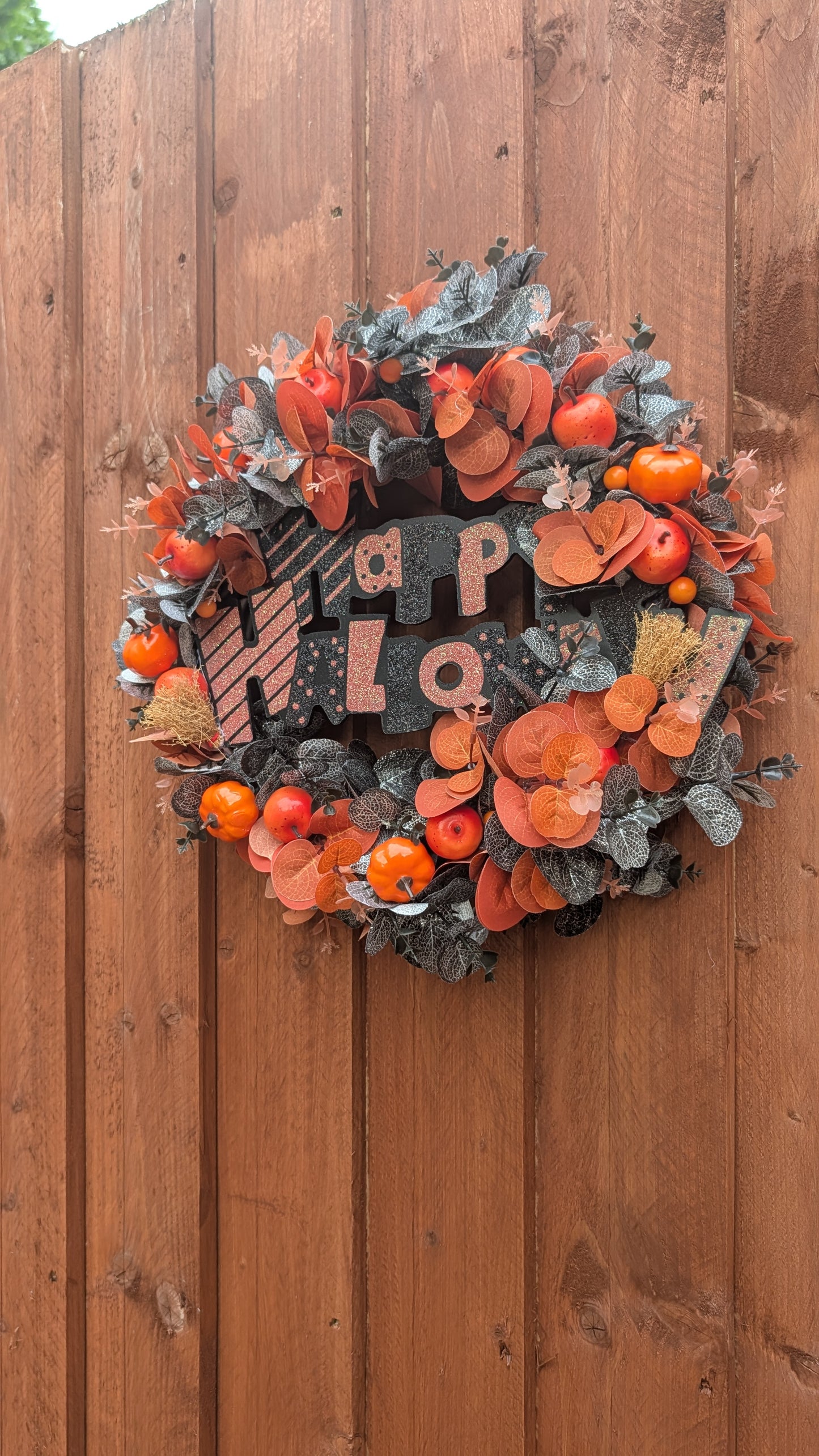 Happy Hauntings Halloween Wreath